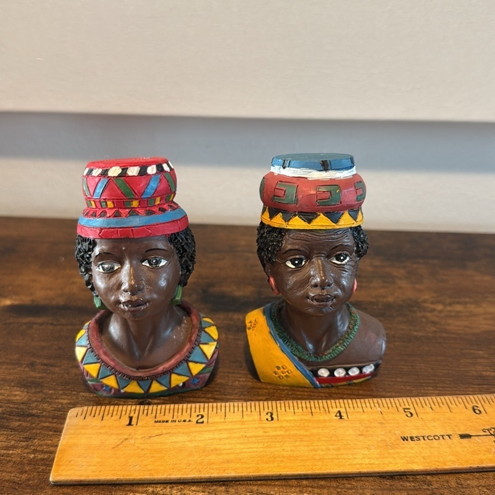 Vintage African Handcarved Queen Figurines decor - Picture 6 of 6